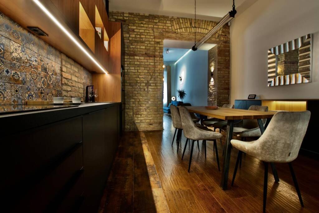 Premium By Hi5 - Ever Apartmán Budapešť