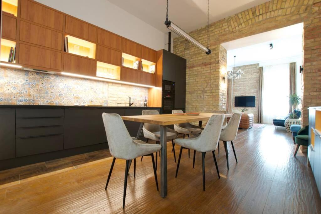 Premium By Hi5 - Ever Apartmán Budapešť
