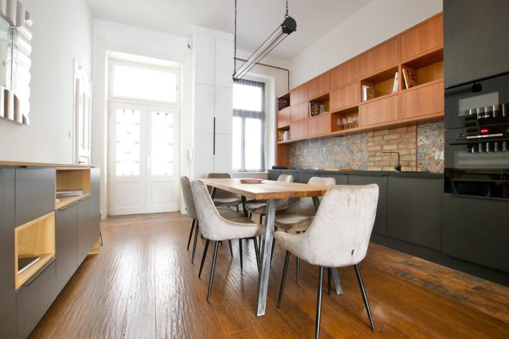 Premium By Hi5 - Ever Apartmán Budapešť
