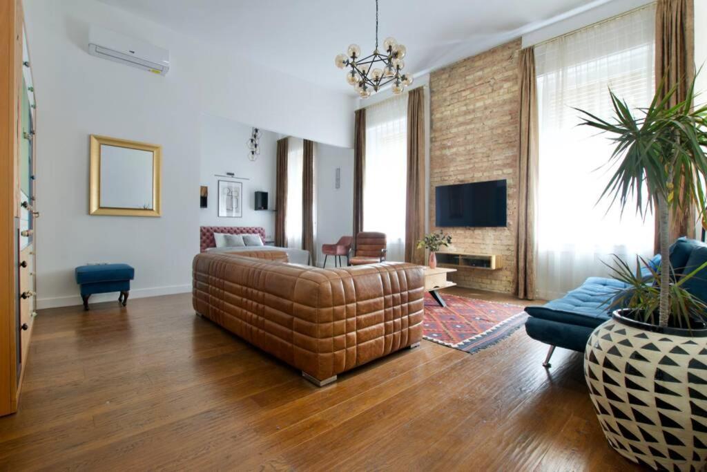 Premium By Hi5 - Ever Apartament *